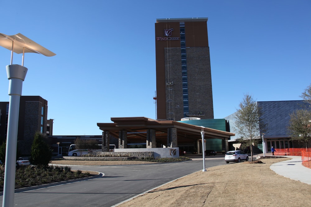 Front of property - evening/night, Wind Creek Casino & Hotel Wetumpka