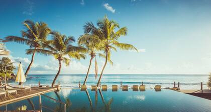 Carana Beach Hotel
