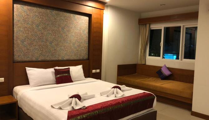 Chollada Inn In Phuket Thailand Expedia