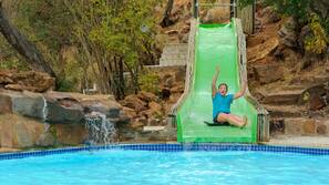 Toboggan aquatique