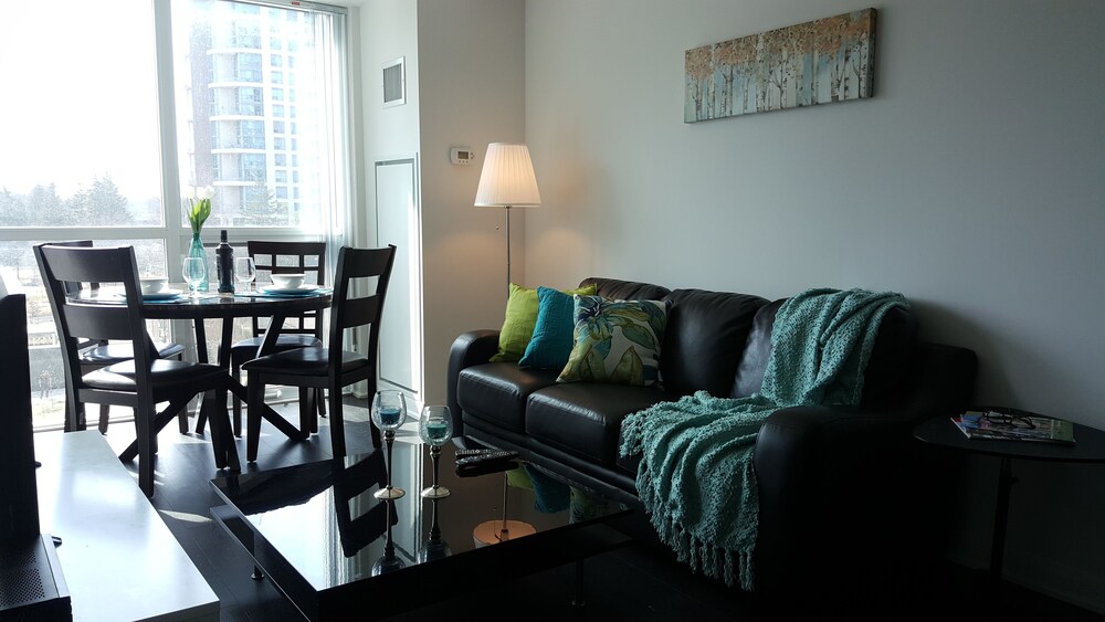 Kashaneh Hotel Toronto Kashaneh Hotel Toronto