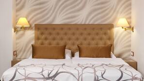 In-room safe, desk, iron/ironing board, free WiFi