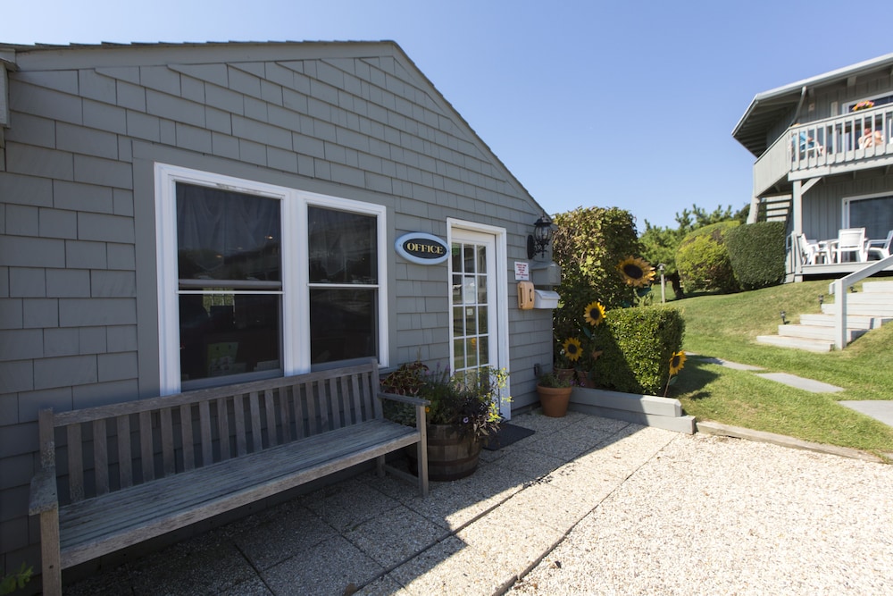 Beach Plum Resort In Montauk Ny Expedia