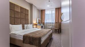 Minibar, in-room safe, soundproofing, iron/ironing board