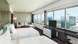 Premium bedding, down duvet, Select Comfort beds, minibar