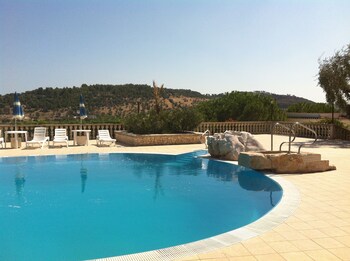 Villaggio Turistico Il Falco Deals Reviews Vieste Ita