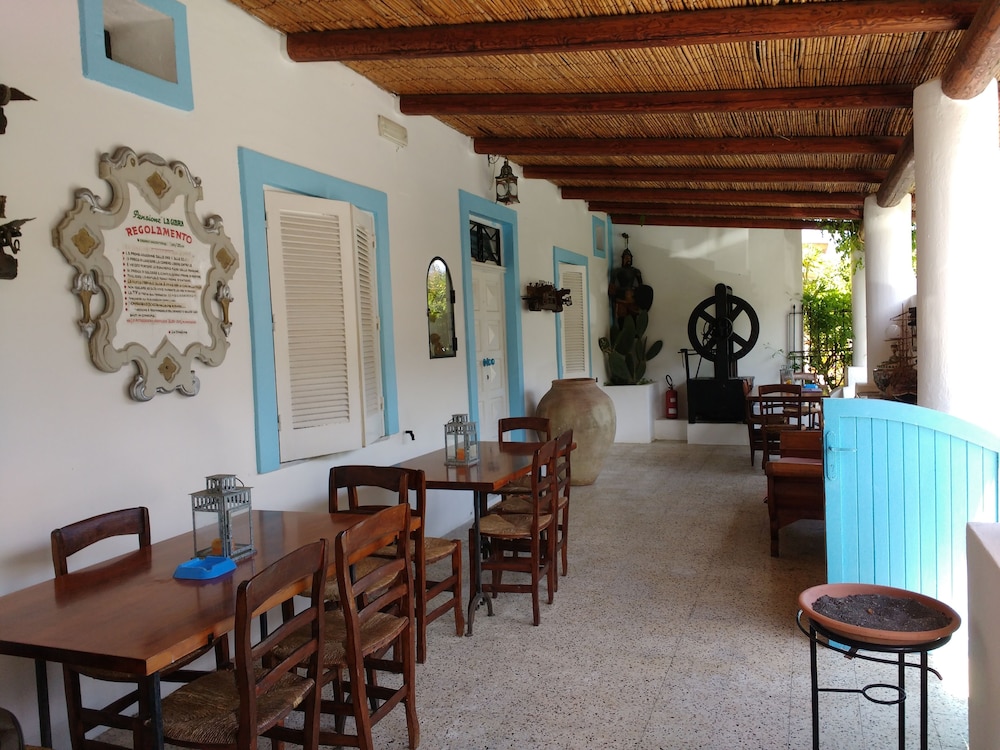 Pensione La Giara In Vulcano Hotel Rates Reviews On Orbitz