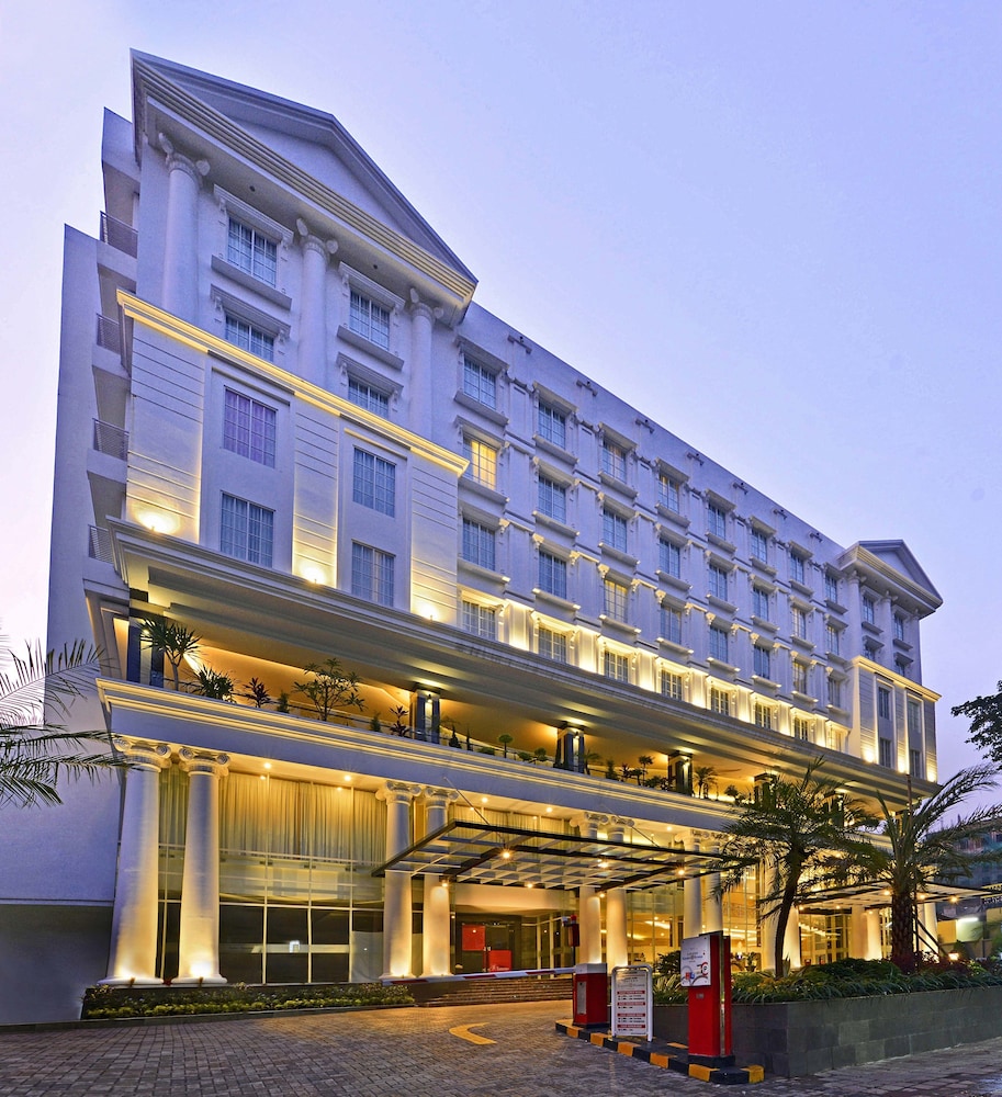 Grand Savero Hotel, Bogor Room Prices & Reviews Travelocity