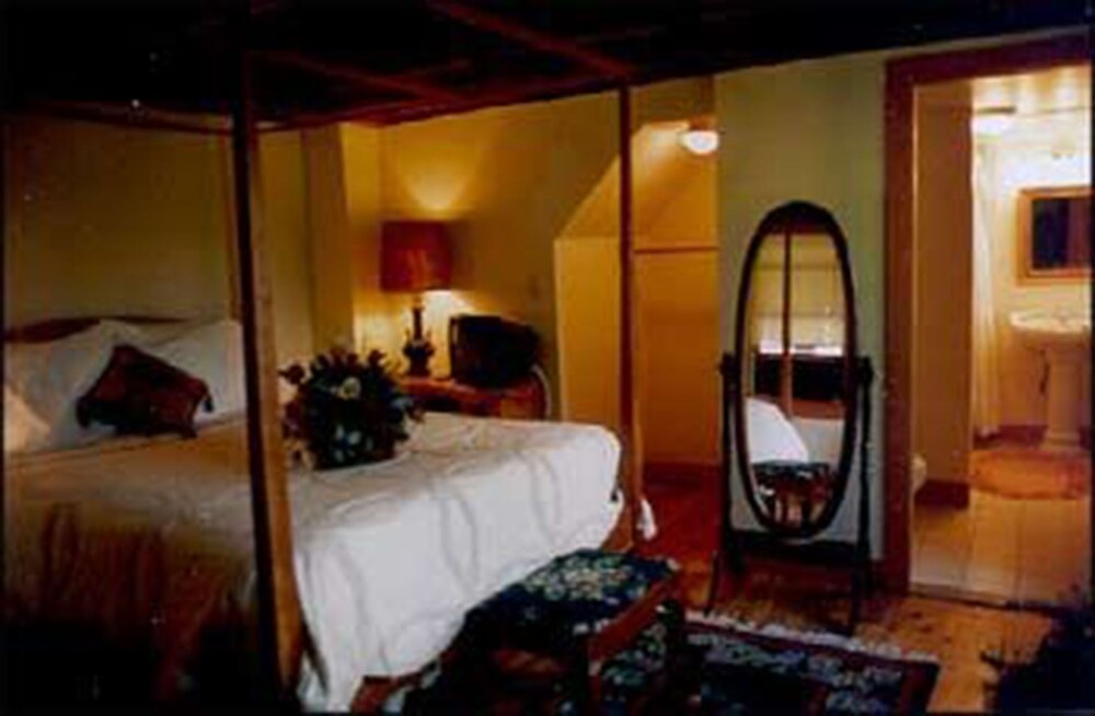 Captain Grant's 1754 AU252 Deals & Reviews (Preston, USA) Wotif