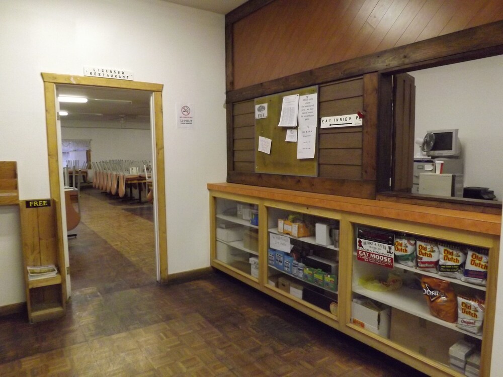 IDA'S MOTEL & RESTAURANT in Beaver Creek | Best Rates & Deals on Orbitz