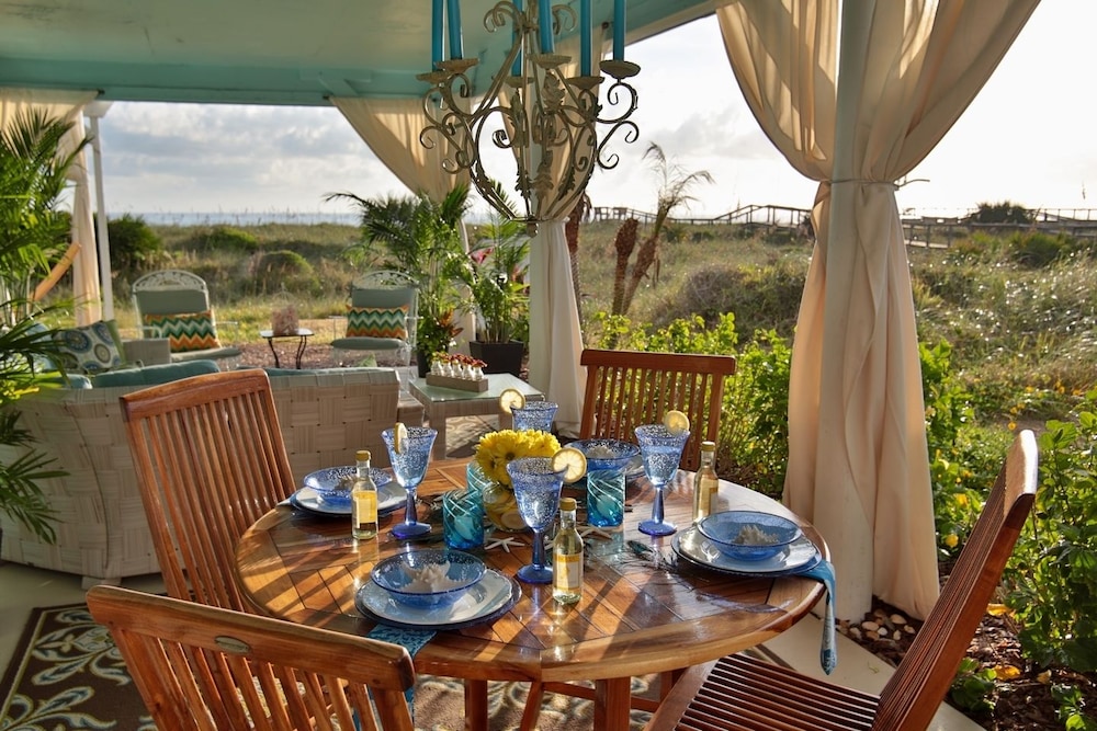 Beachcomber Cottages On Vilano In St Augustine Hotel Rates