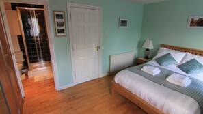 Egyptian cotton sheets, premium bedding, individually decorated