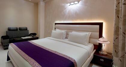 Hotel Central Residency