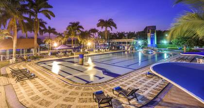 Sunrise Hotel y Centro Vacacional