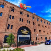The 10 Best Hotels In Sioux City Iowa For 2019 Expedia Hard Rock Hotel Sioux City