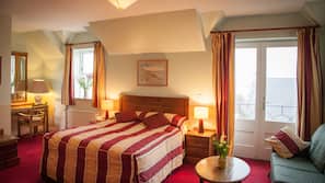 Premium bedding, desk, free cots/infant beds, free WiFi