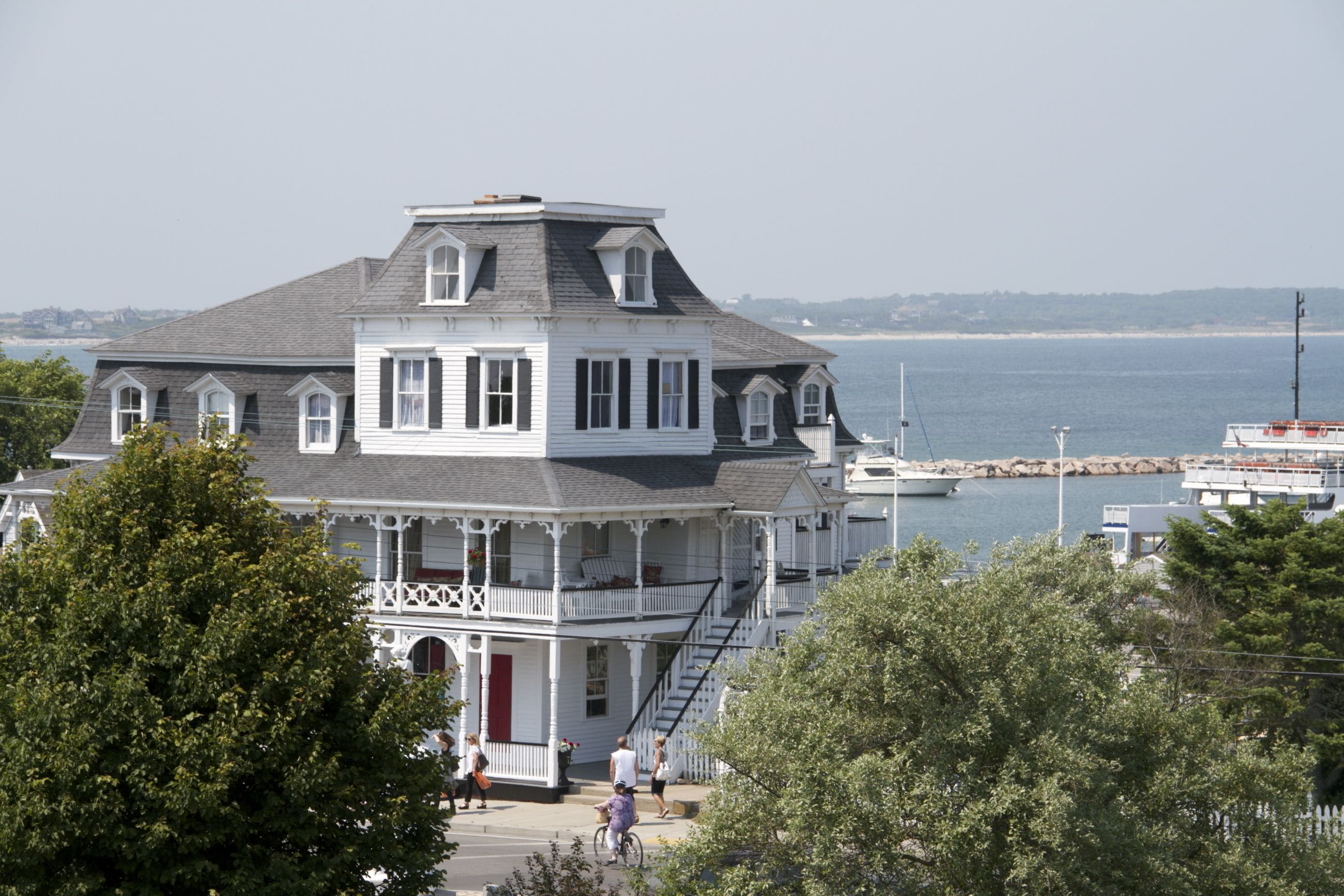 Inn at Old Harbor in New Shoreham, United States