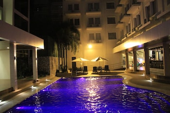 Savannah Resort Hotel