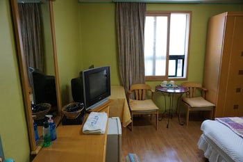 格蘭德汽車旅館