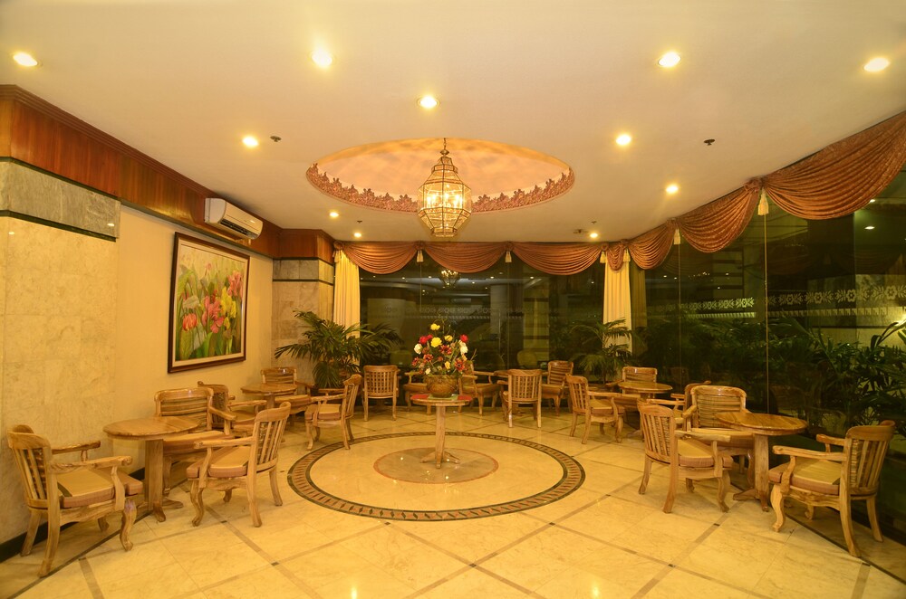 Photo - Holiday Plaza Hotel - Cebu