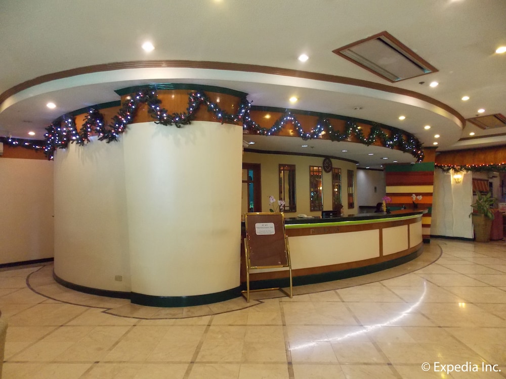Photo - Holiday Plaza Hotel - Cebu