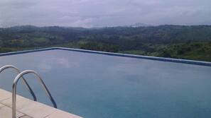 Piscina externa