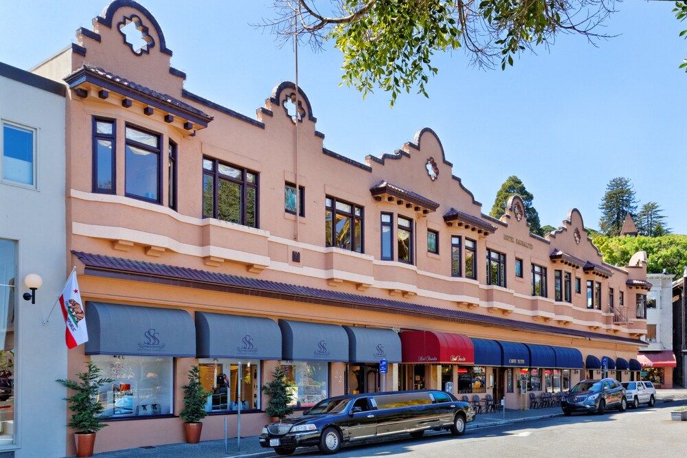 Front of property, Hotel Sausalito