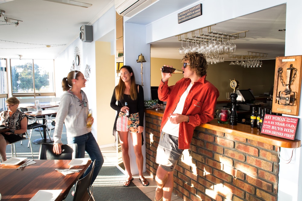 Adventure Backpackers Port Lincoln
