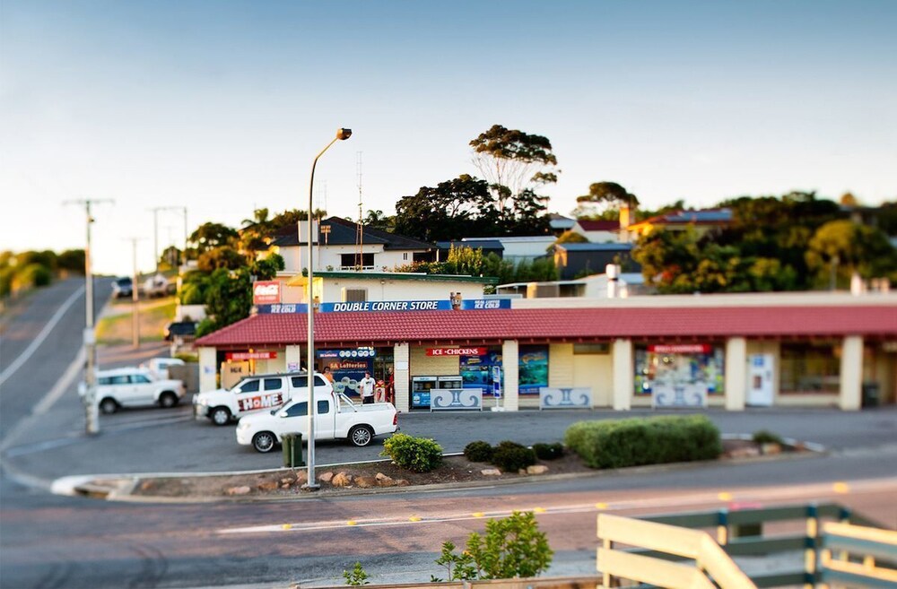 Adventure Backpackers Port Lincoln