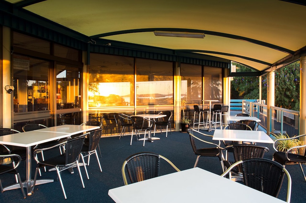 Adventure Backpackers Port Lincoln