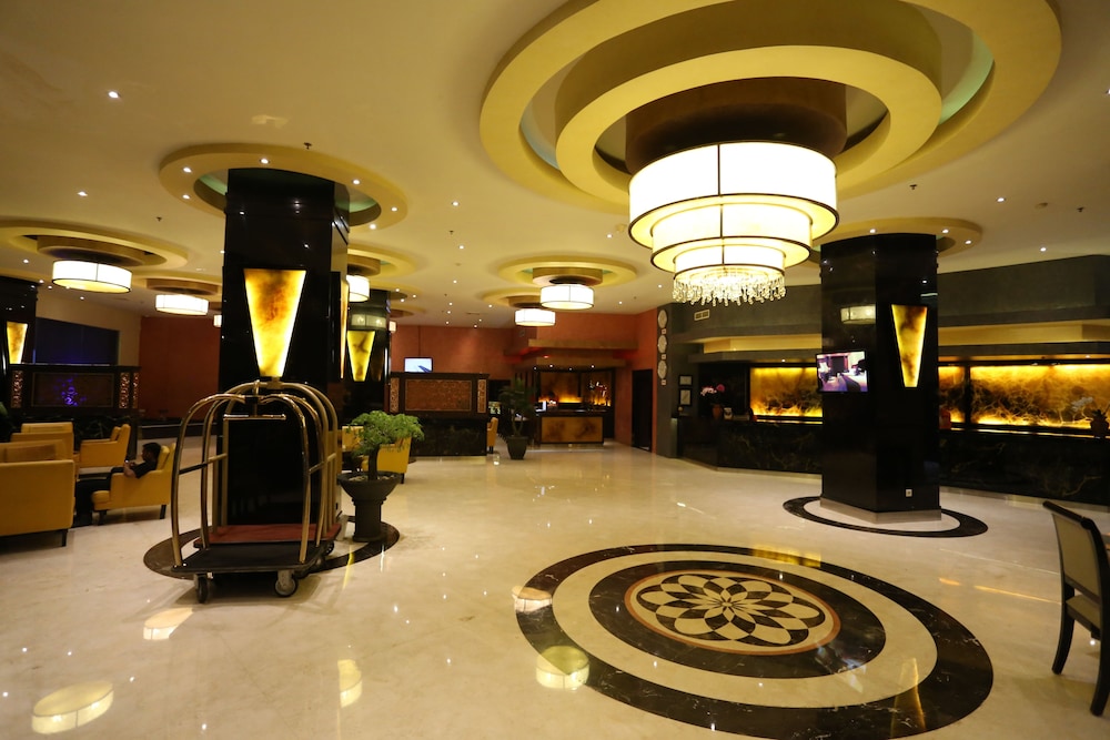 Hotel Aria Gajayana Malang in Malang Best Rates & Deals on Orbitz