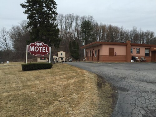 Great Place to stay M and M Motel near Guilderland 