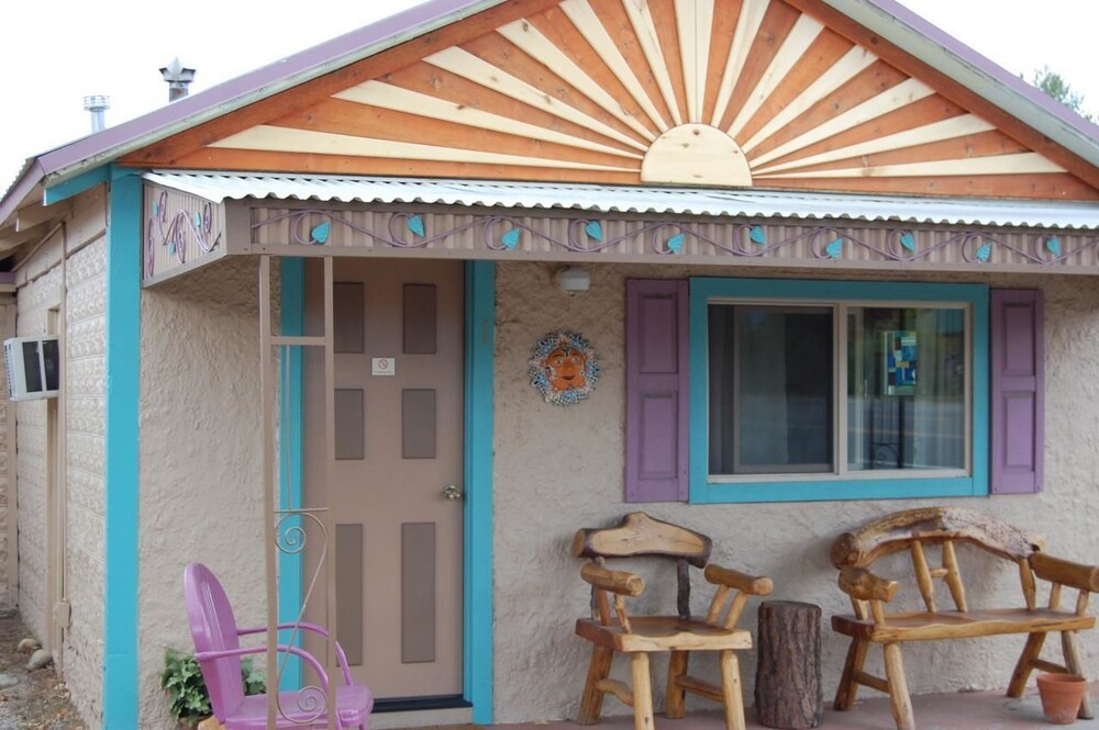 Terrace/patio, Pinon Court Cabins