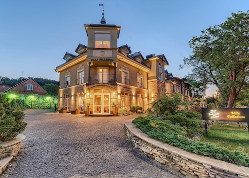 Oliwa katedralen Oliwa | Expedia.no De mest populære Koszwały Bed and breakfasts og ferieboliger