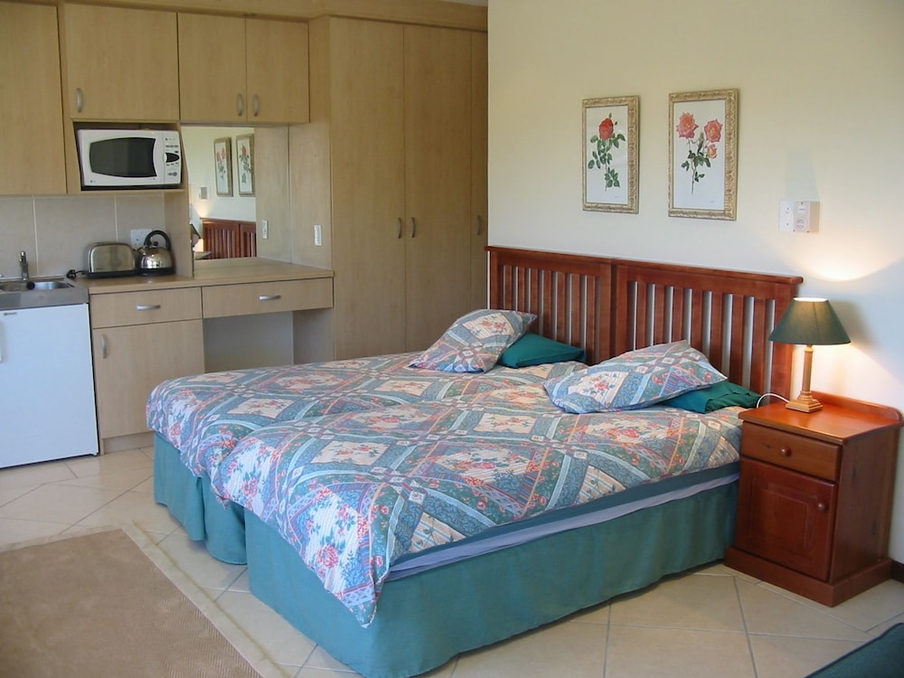 Ascot Gardens Cape Town Fasci Garden