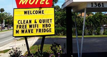 Hawaii Motel