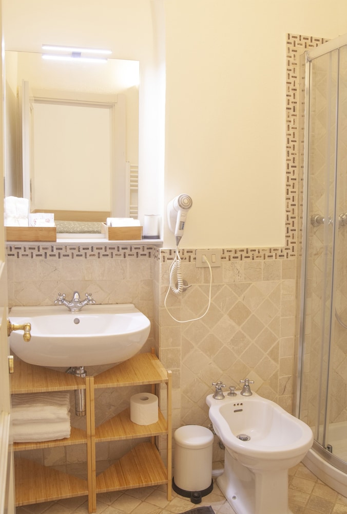 Photo - La Corte di Lisa - self check in