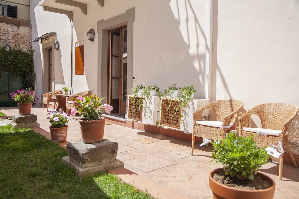 Photo - La Corte di Lisa - self check in