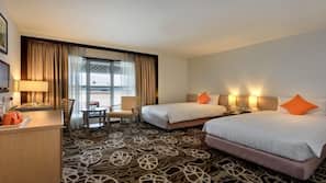 Minibar, in-room safe, desk, iron/ironing board