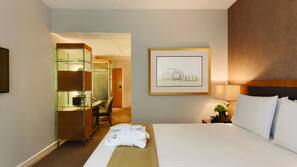 Premium bedding, in-room safe, desk, blackout curtains