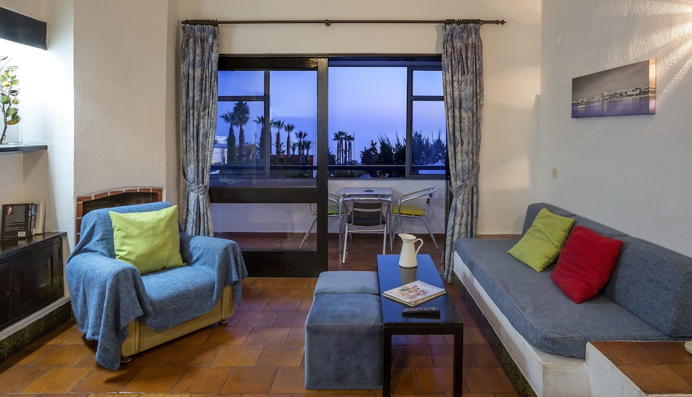 Photo - Apartamentos Azul Mar