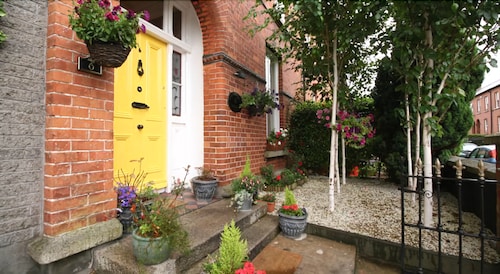 Donnybrook Hall
