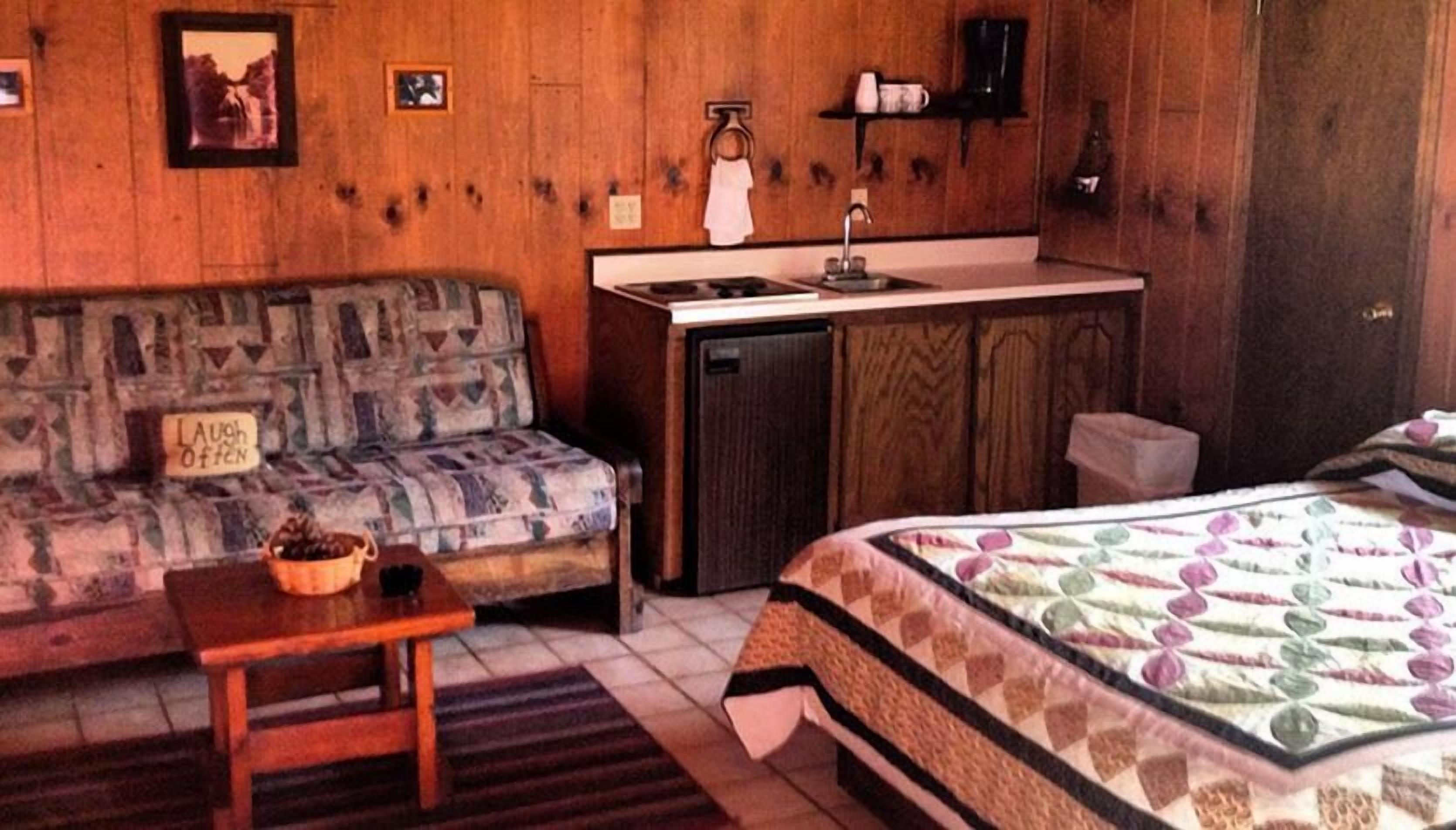 Turner Falls Inn In Ardmore Ok Expedia