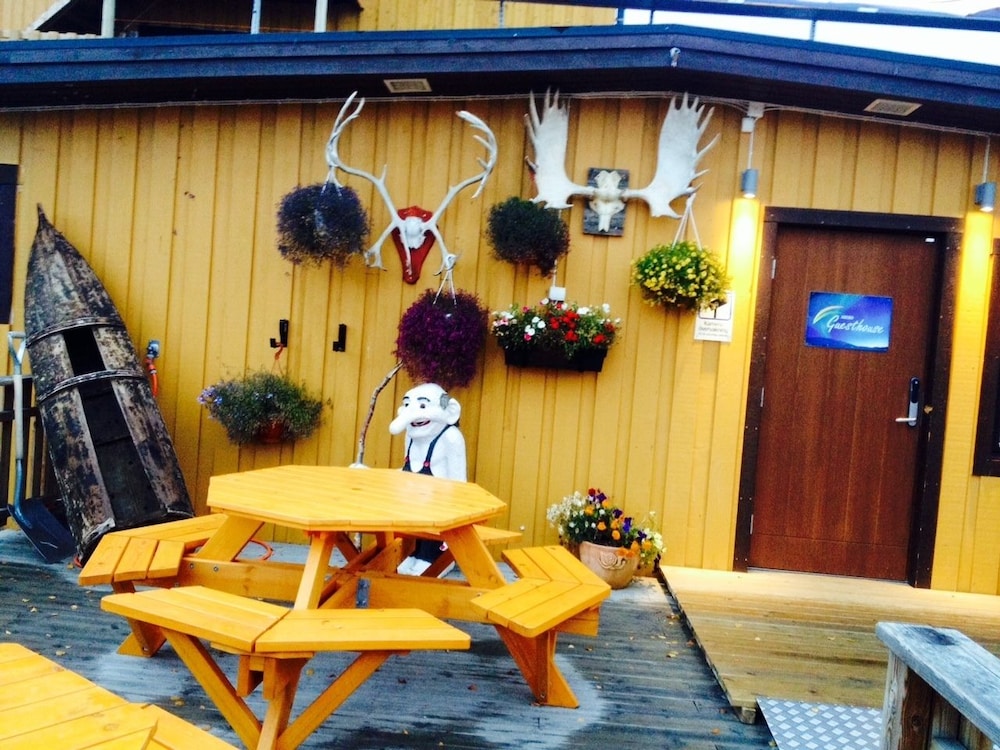 Abisko Guesthouse  & Activities