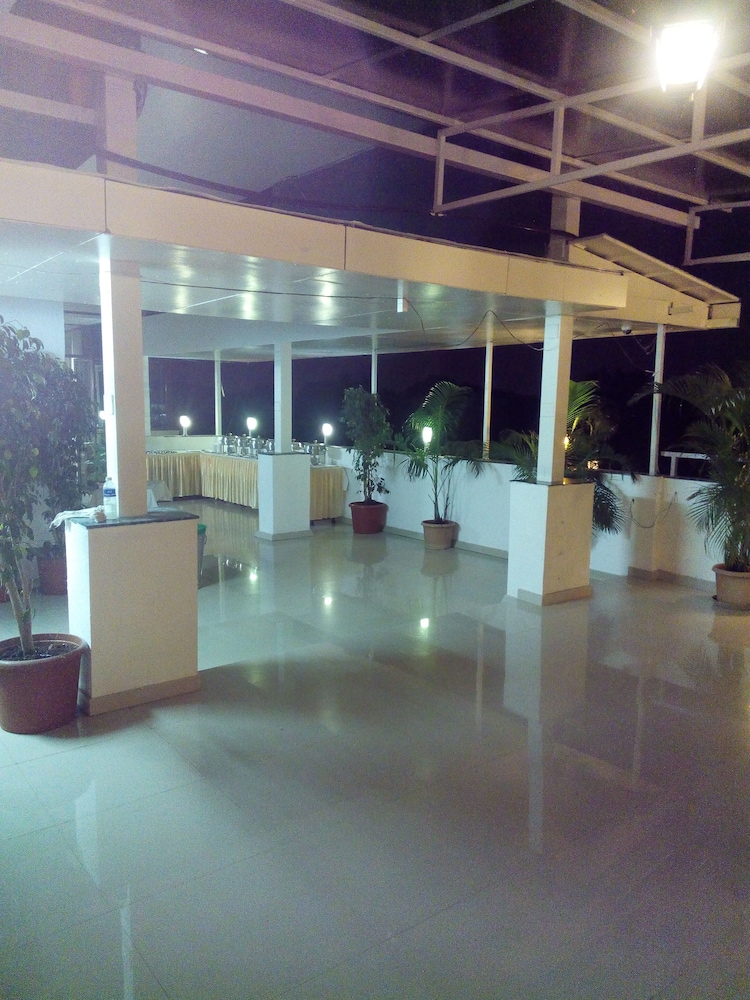 Hotel Orchard Pune Reviews Hotel Orchard Pune Reviews
