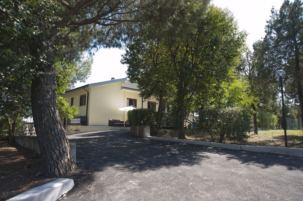 Domus in Viridi in Roma, Italy