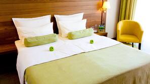 1 bedroom, minibar, in-room safe, desk