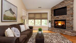 Flat-screen TV, fireplace