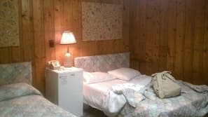 Free WiFi, linens