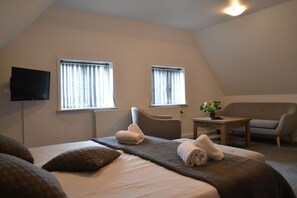 Desk, free cribs/infant beds, free WiFi, bed sheets
